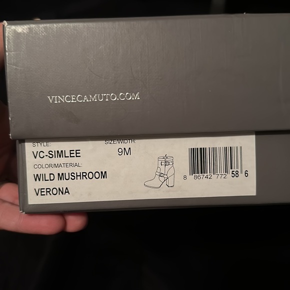 Vince canuto booties size 9 new - Picture 5 of 5